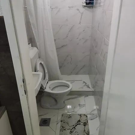 Apartment Sokak